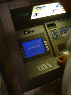 att/2008/08/12/1327_bankomat.jpg