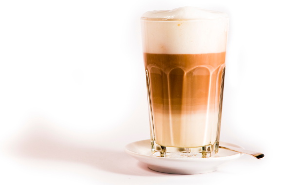 Kawa latte macchiato