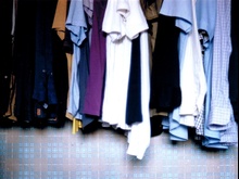 Ubrania w szafie
