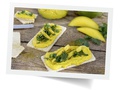  Chrupiące przekąski z aromatyczną pastą mango – curry i kolendrą. Bezglutenowa przekąska dla smakoszy zdrowej kuchni