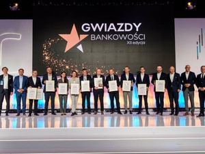 Dwie Gwiazdy Bankowości dla Credit Agricole