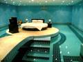 Sypialnia na basenie